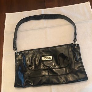 Kenneth Cole Reaction Black Leather Purse.